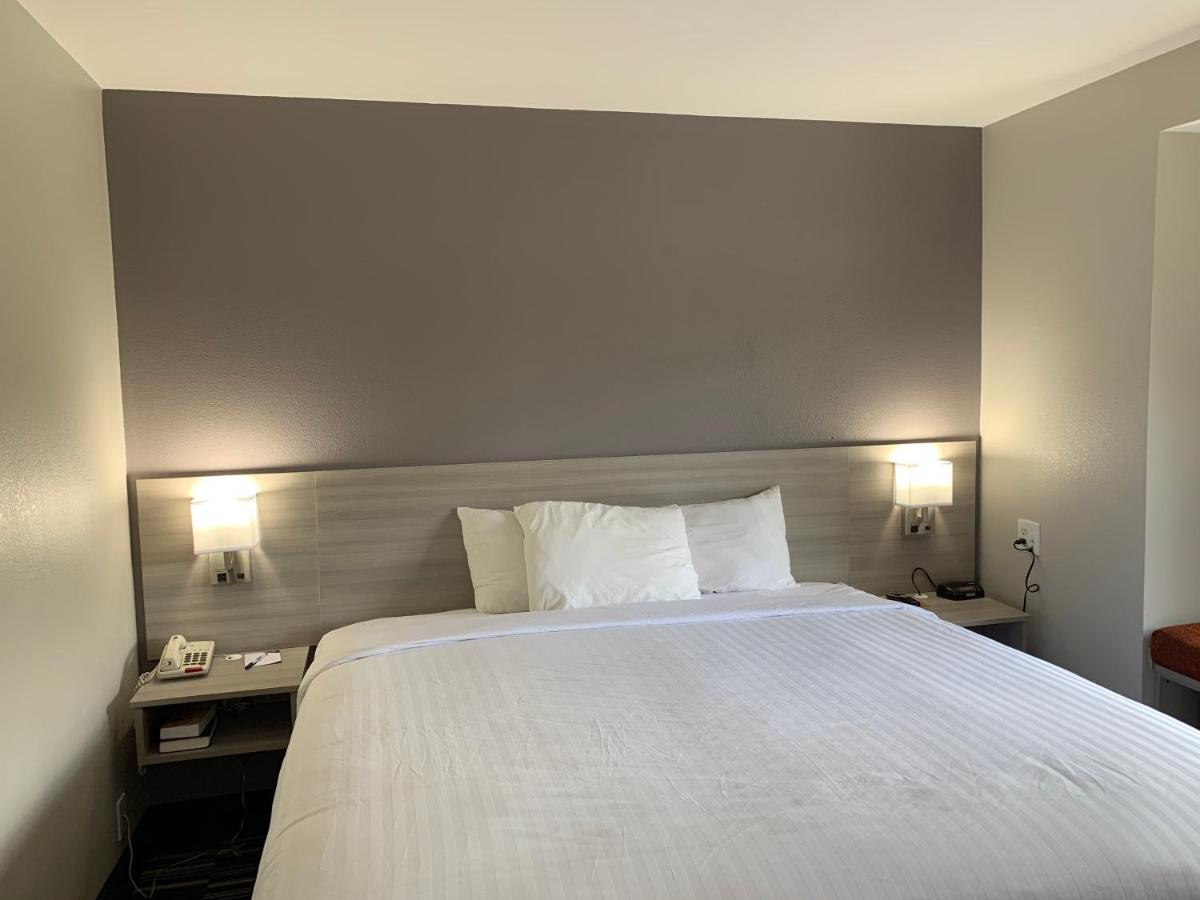 Microtel Inn By Wyndham Charlotte Airport Luaran gambar
